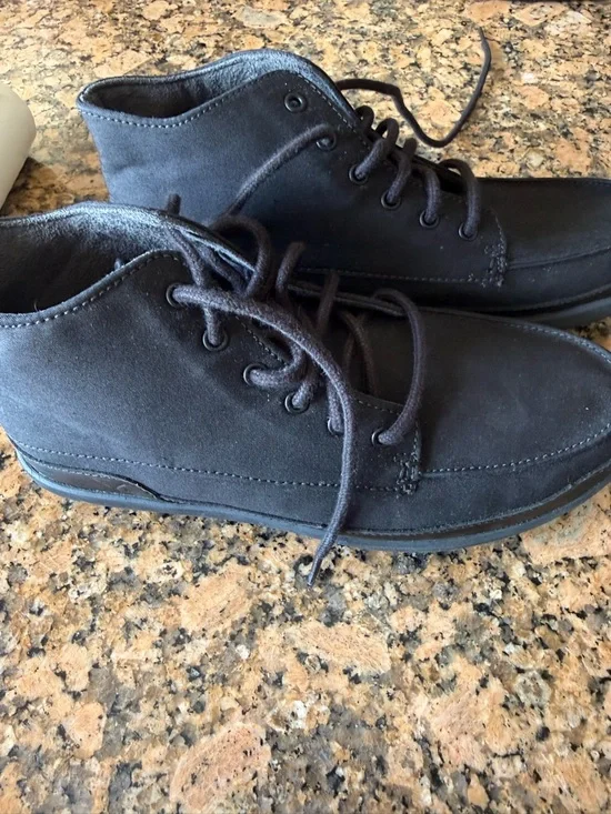 OluKai Men's Black Canvas nalukai Kapa Boots - Picture 2 of 7